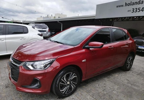 Chevrolet Onix 2024 Vermelho — foto 1 de 3
