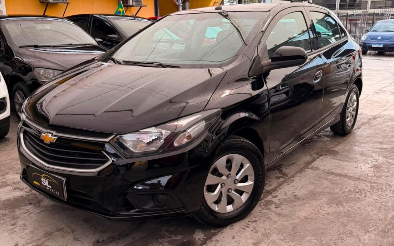Chevrolet Onix 2017 Preto — foto 1 de 3