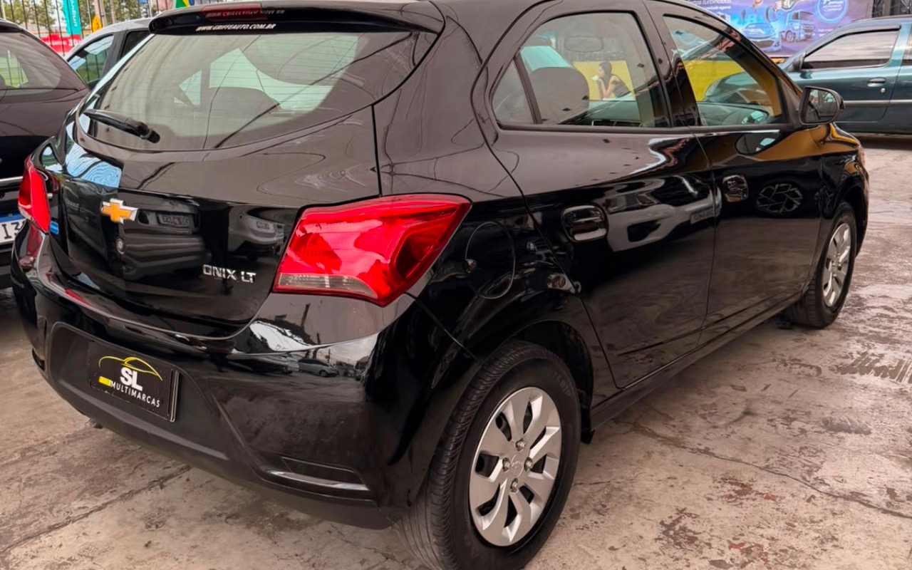 imagem-https://www.socarrao.com.br/sc-vehicle-images-prod/4328826/1791645728287-ODI1YTI3NTAtOGY5Ny00MmZmLTk3ZTUtMjhjYWQ3ODM2MWFjLmpwZWc.jpeg