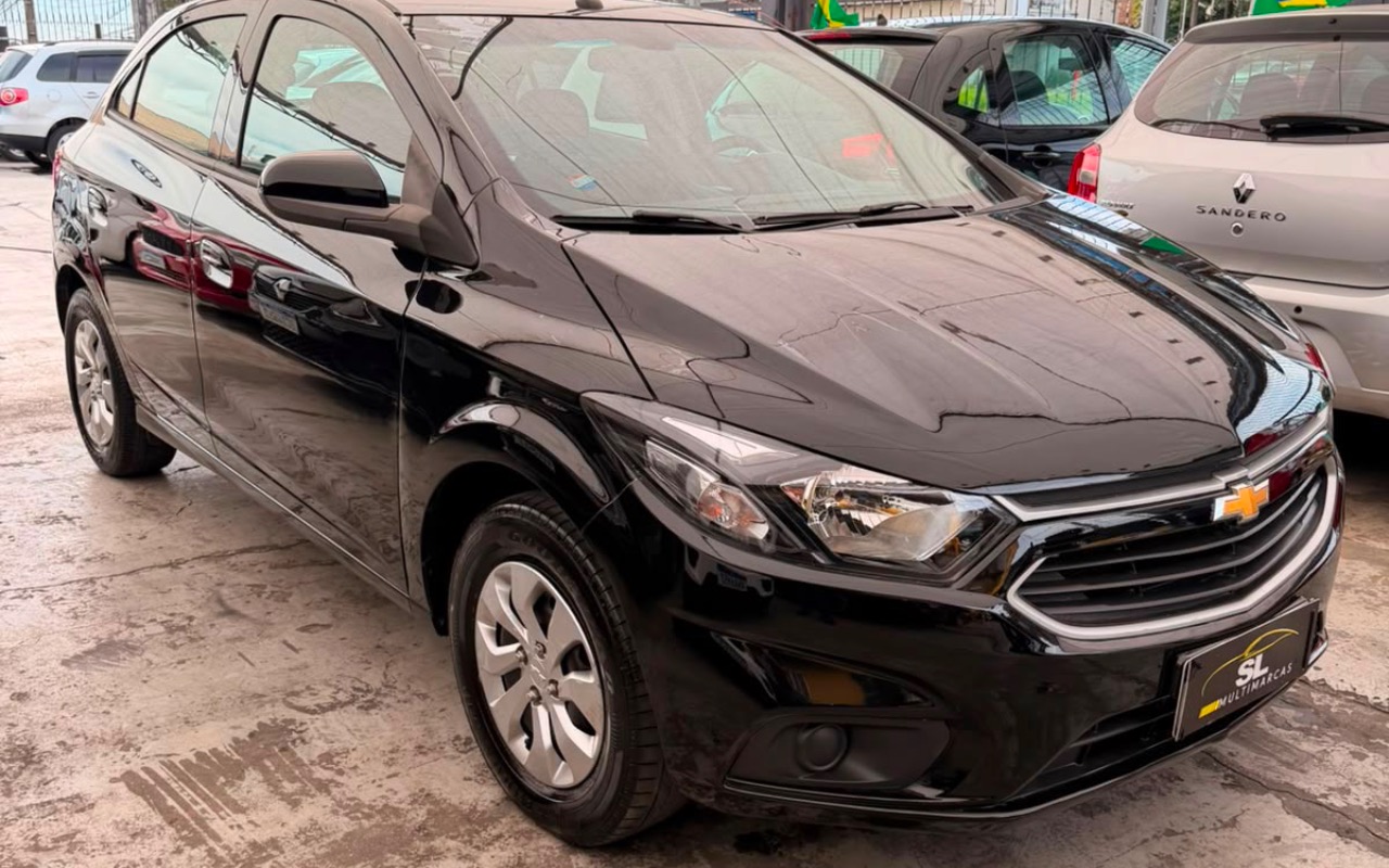 imagem-https://www.socarrao.com.br/sc-vehicle-images-prod/4328826/1791645728431-ZGY3YjU4OTktZTUyMS00ZjNmLTk4MzktZGY0MjI1OTUxZGEwLmpwZWc.jpeg