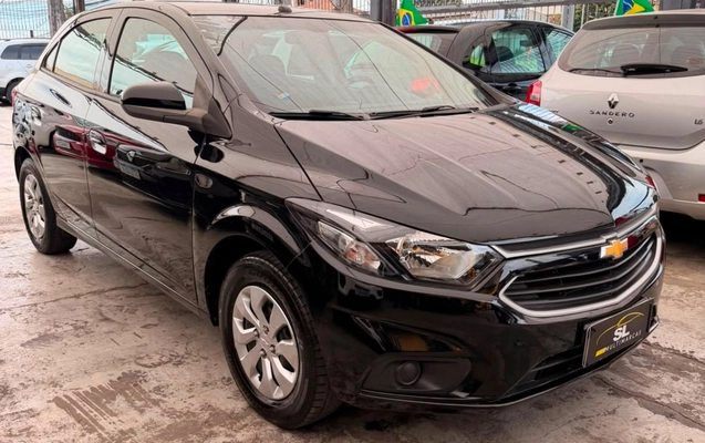 imagem-https://www.socarrao.com.br/sc-vehicle-images-prod/4328826/1791645728729-OWI3YzcyNmYtNDI0Yy00ZDliLWI5ZmItNzM2Nzc3M2Y0ZWJiLmpwZWc.jpeg