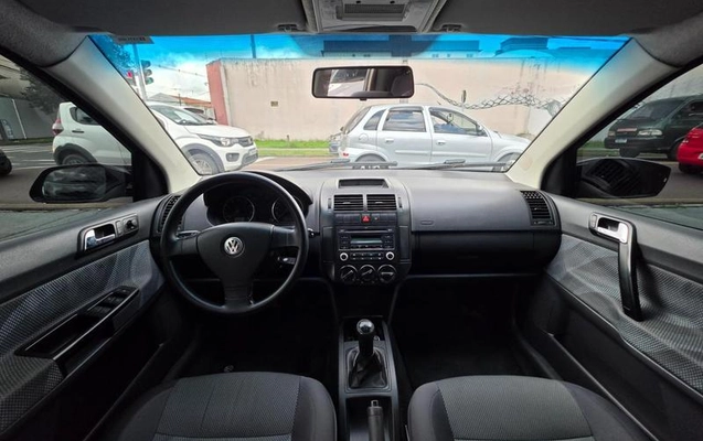imagem-https://www.socarrao.com.br/sc-vehicle-images-prod/4328830/1791645952044-8406840_13_B_5a86189bed.jpeg