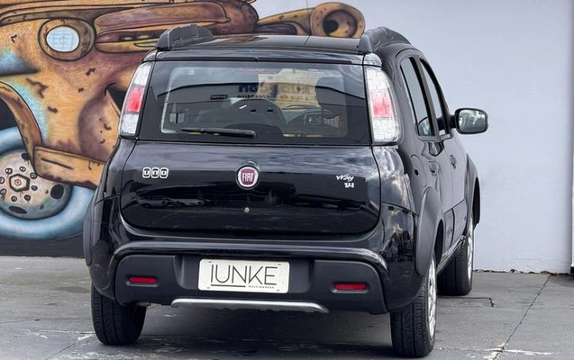imagem-https://www.socarrao.com.br/sc-vehicle-images-prod/4328857/1791646905176-8562786_2_B_8e633309c9.jpeg