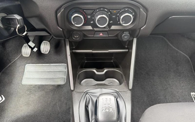 imagem-https://www.socarrao.com.br/sc-vehicle-images-prod/4328929/1791649719302-8432653_13_B_a9810da03d.jpeg