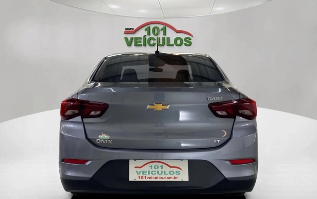 imagem-https://www.socarrao.com.br/sc-vehicle-images-prod/4328930/1791649724878-003_70a6668bd911a0e55f17b3a990b80861.jpg