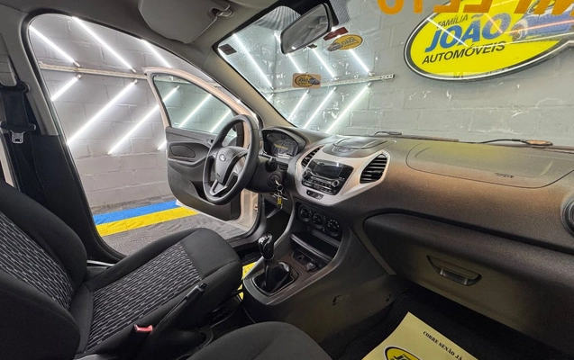 imagem-https://www.socarrao.com.br/sc-vehicle-images-prod/4328937/1791650152063-gb-9938d36.jpeg