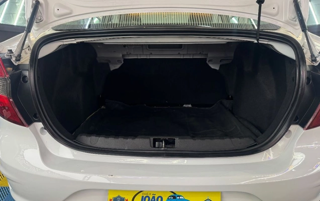 imagem-https://www.socarrao.com.br/sc-vehicle-images-prod/4328937/1791650152067-gb-12d0c1c.jpeg
