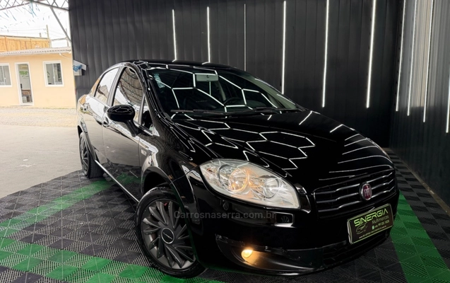 imagem-https://www.socarrao.com.br/sc-vehicle-images-prod/4328939/1791649892852-49c83404554a8259a4b002e397732c82_big.jpeg