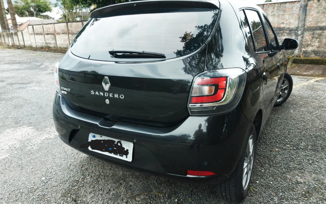 imagem-https://www.socarrao.com.br/sc-vehicle-images-prod/4328940/1791656078965-MDQuanBlZw.jpeg