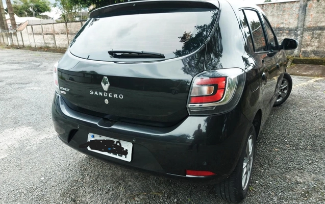 imagem-https://www.socarrao.com.br/sc-vehicle-images-prod/4328940/1791656078965-MDQuanBlZw.jpeg