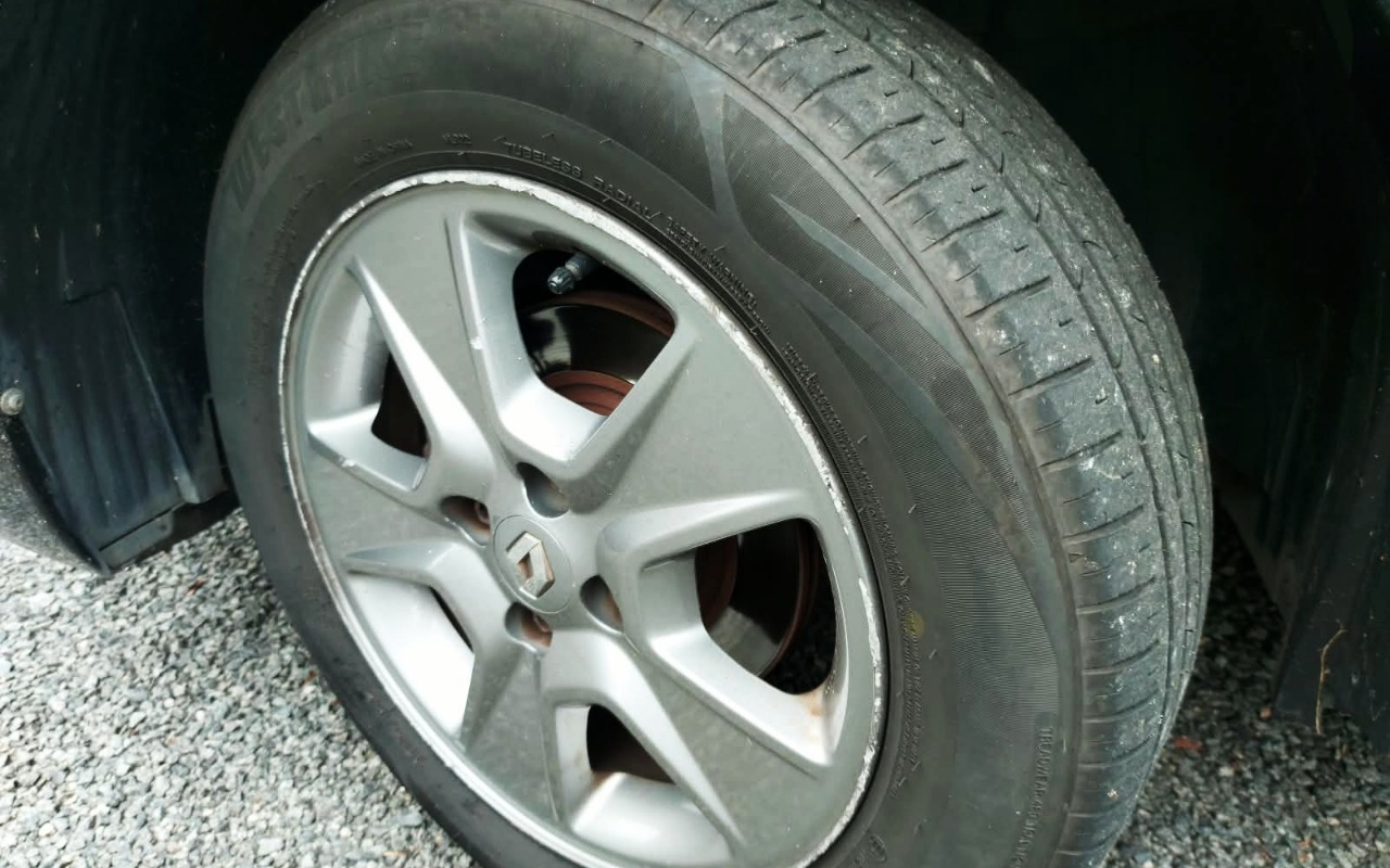 imagem-https://www.socarrao.com.br/sc-vehicle-images-prod/4328940/1791656080372-MTQuanBlZw.jpeg