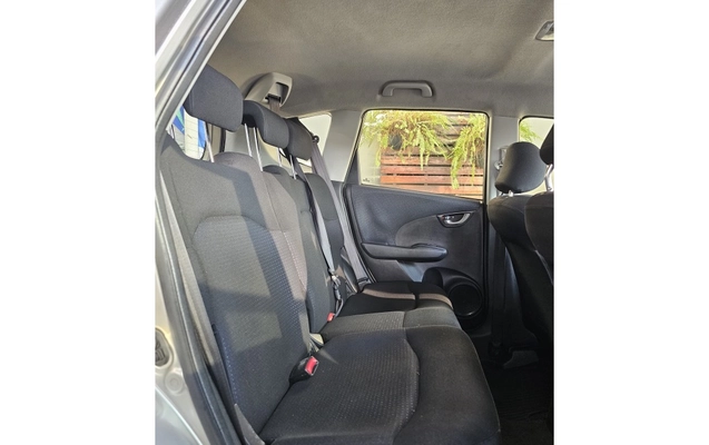 imagem-https://www.socarrao.com.br/sc-vehicle-images-prod/4328949/1791650326373-1_110513.jpg
