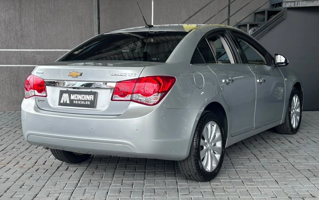 imagem-https://www.socarrao.com.br/sc-vehicle-images-prod/4328958/1791650701055-V2hhdHNBcHAgSW1hZ2UgMjAyNi0xMC0xMCBhdCAxMC41OC4yMS5qcGVn.jpeg