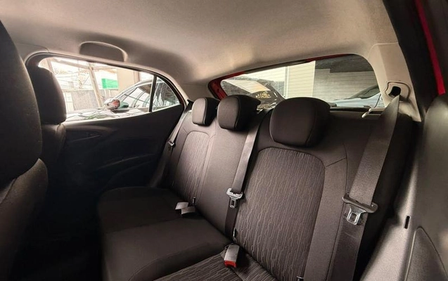 imagem-https://www.socarrao.com.br/sc-vehicle-images-prod/4328963/1791650891581-8561190_8_B_3c48ef1c1e.jpeg