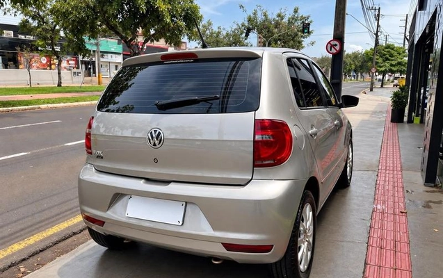 imagem-https://www.socarrao.com.br/sc-vehicle-images-prod/4328964/1791650933926-8562623_7_B_1386a3681a.jpeg