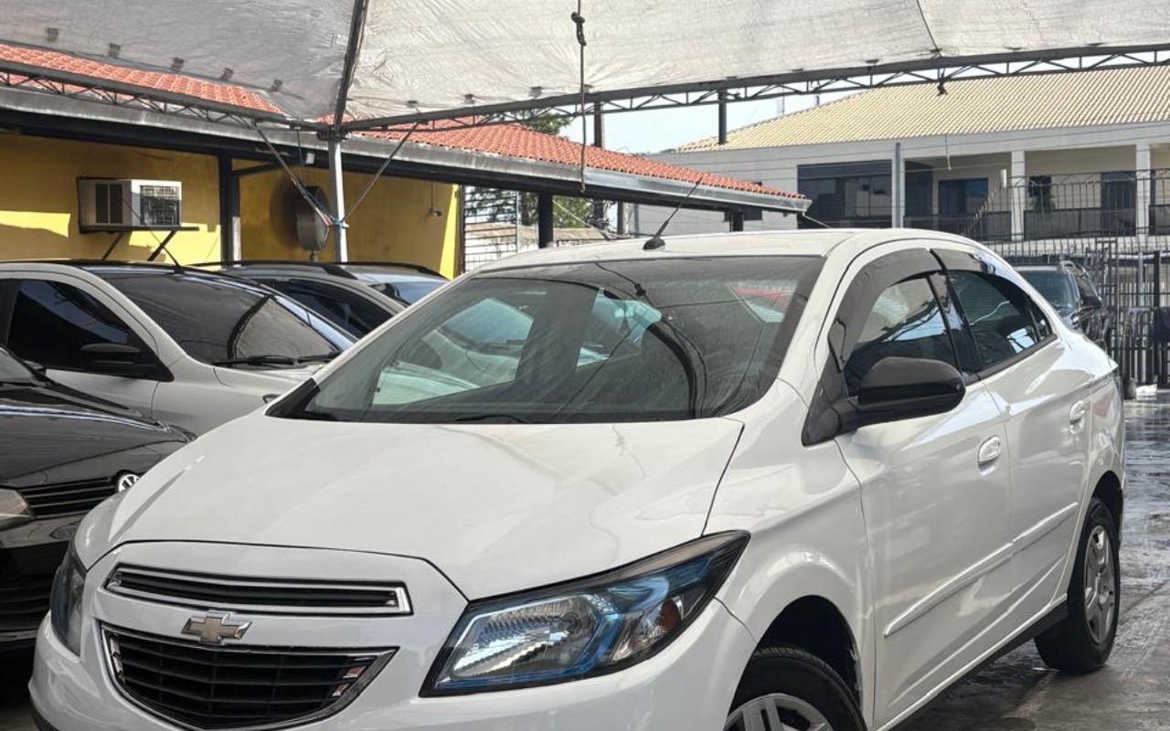 Chevrolet Prisma 2015 Branco — foto 1 de 3