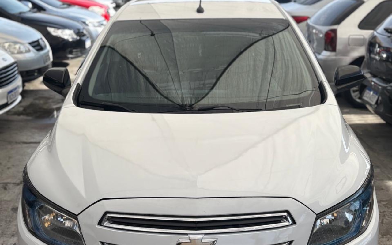 imagem-https://www.socarrao.com.br/sc-vehicle-images-prod/4328968/1791651205608-MmJkOWEyM2ItNzI2OS00OWI3LThlMTQtNDBmNmEwNDJmZTVjLmpwZWc.jpeg