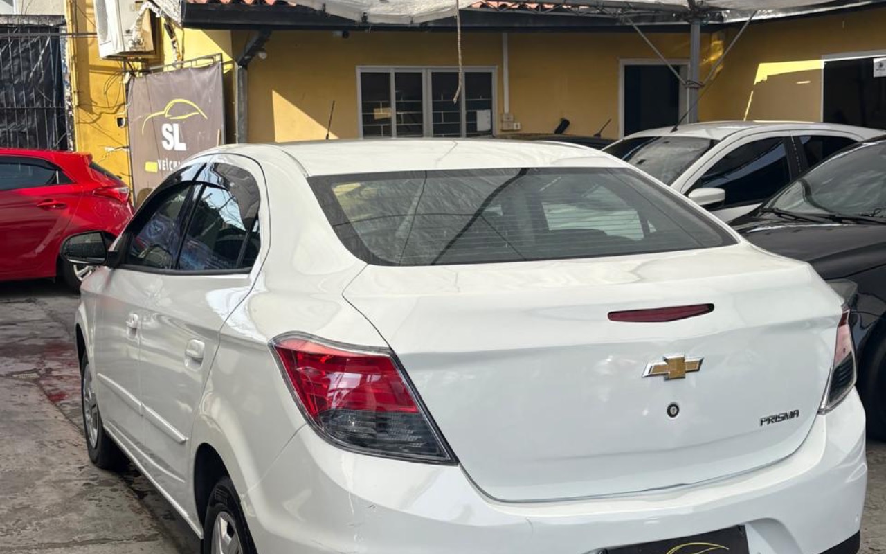 imagem-https://www.socarrao.com.br/sc-vehicle-images-prod/4328968/1791651205989-Yzg0YTExYmItMWE1Zi00YjI5LWE5ZWEtZDc1OTc0YjM2MmRiLmpwZWc.jpeg