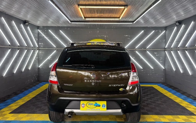 imagem-https://www.socarrao.com.br/sc-vehicle-images-prod/4328984/1791652070697-gb-6fd48f4.jpeg