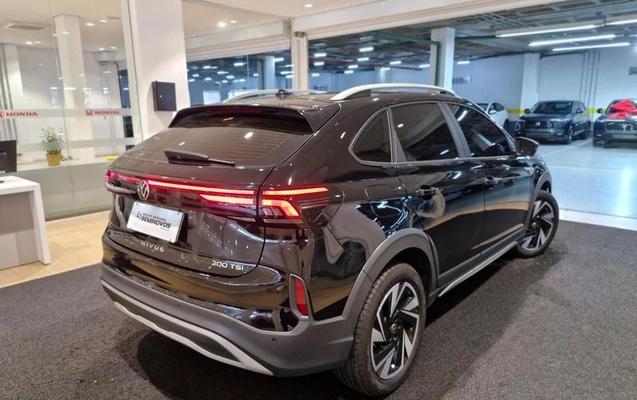 imagem-https://www.socarrao.com.br/sc-vehicle-images-prod/4328985/1791652085449-8563168_5_B_e31947f81d.jpeg