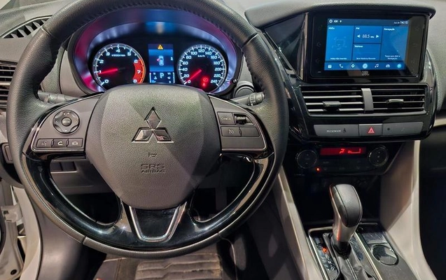 imagem-https://www.socarrao.com.br/sc-vehicle-images-prod/4328993/1791652499210-8563186_11_B_9c09dbf7b0.jpeg