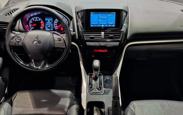 imagem-https://www.socarrao.com.br/sc-vehicle-images-prod/4328993/1791652499213-8563186_8_B_d8a93b7a4c.jpeg
