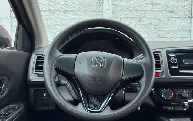 imagem-https://www.socarrao.com.br/sc-vehicle-images-prod/4328994/1791652540463-8540713_7_B_e24962bb46.jpeg