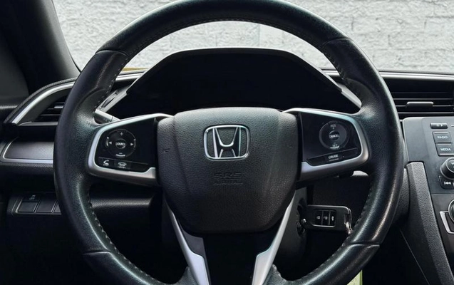 imagem-https://www.socarrao.com.br/sc-vehicle-images-prod/4329007/1791655656692-8540653_9_B_c9734287f1.jpeg