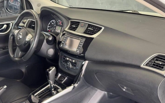 imagem-https://www.socarrao.com.br/sc-vehicle-images-prod/4329011/1791653206191-8541355_9_B_46dbdafd78.jpeg