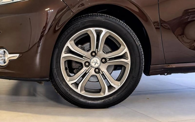 imagem-https://www.socarrao.com.br/sc-vehicle-images-prod/4329015/1791653463981-8504358_6_B_3fc9013597.jpeg