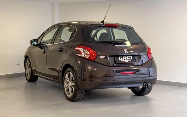 imagem-https://www.socarrao.com.br/sc-vehicle-images-prod/4329015/1791653463989-8504358_9_B_59b099d89f.jpeg