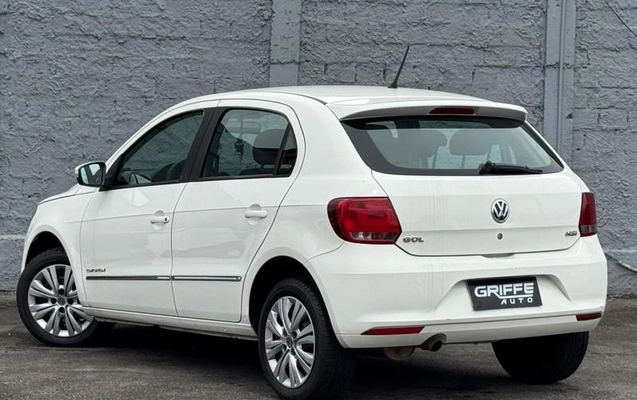 imagem-https://www.socarrao.com.br/sc-vehicle-images-prod/4329028/1791653840056-8545419_5_B_c29c61593d.jpeg