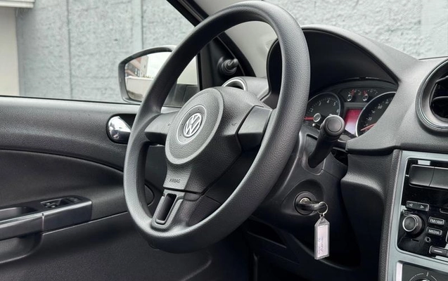 imagem-https://www.socarrao.com.br/sc-vehicle-images-prod/4329028/1791653840059-8545419_7_B_0fd4d214fd.jpeg