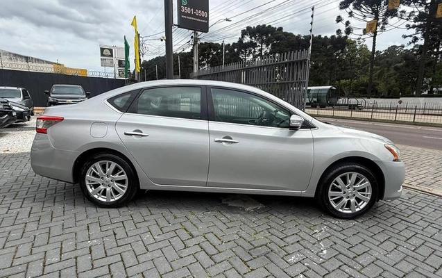 imagem-https://www.socarrao.com.br/sc-vehicle-images-prod/4329038/1791654739954-8541658_3_B_22b9815f82.jpeg