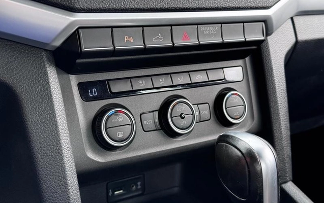 imagem-https://www.socarrao.com.br/sc-vehicle-images-prod/4329063/1791656651768-8526999_12_B_9c641dcde1.jpeg