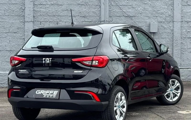 imagem-https://www.socarrao.com.br/sc-vehicle-images-prod/4329064/1791656840132-8449886_3_B_e281a8232f.jpeg