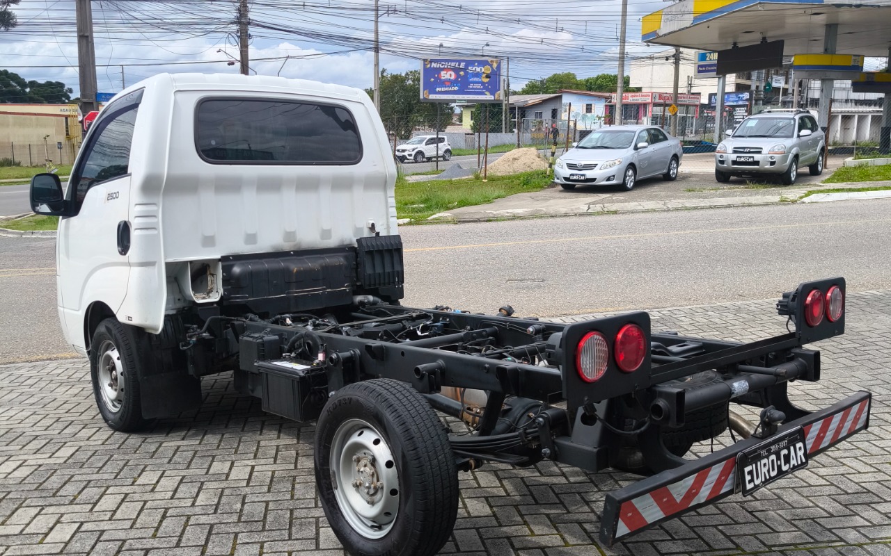 imagem-https://www.socarrao.com.br/sc-vehicle-images-prod/4329078/1791657789470-Qk9OR08gMjAxNiAwNy5qcGc.jpg
