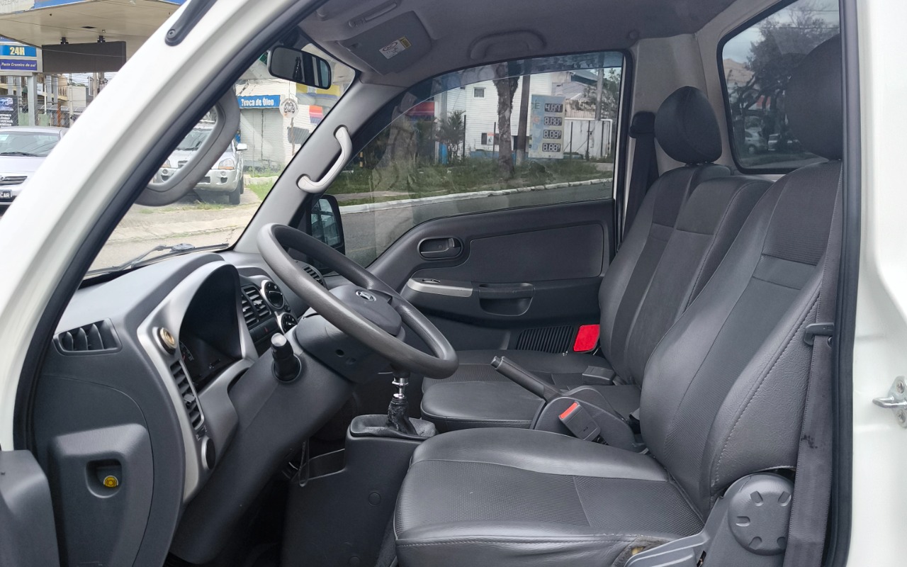 imagem-https://www.socarrao.com.br/sc-vehicle-images-prod/4329078/1791657789793-Qk9OR08gMjAxNiAxMi5qcGc.jpg
