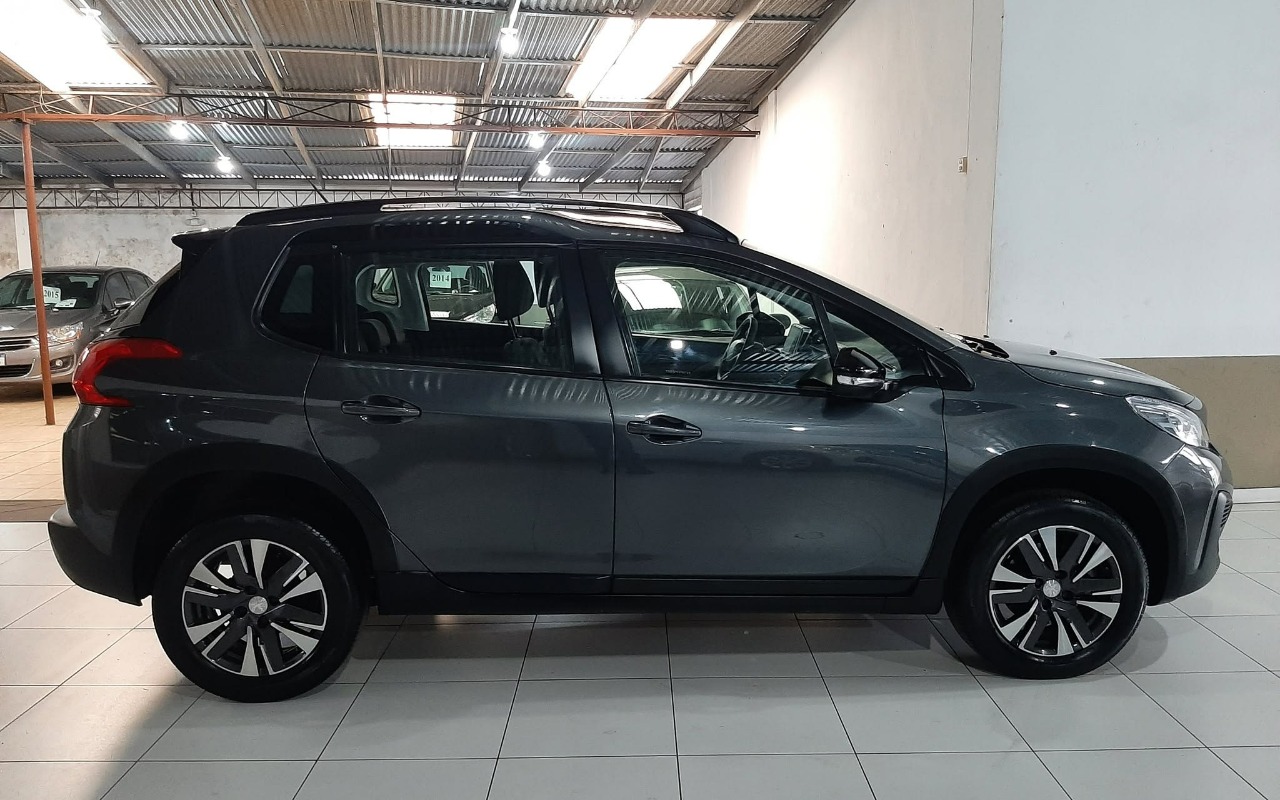 imagem-https://www.socarrao.com.br/sc-vehicle-images-prod/4329085/1791658107615-MTcuanBn.jpg