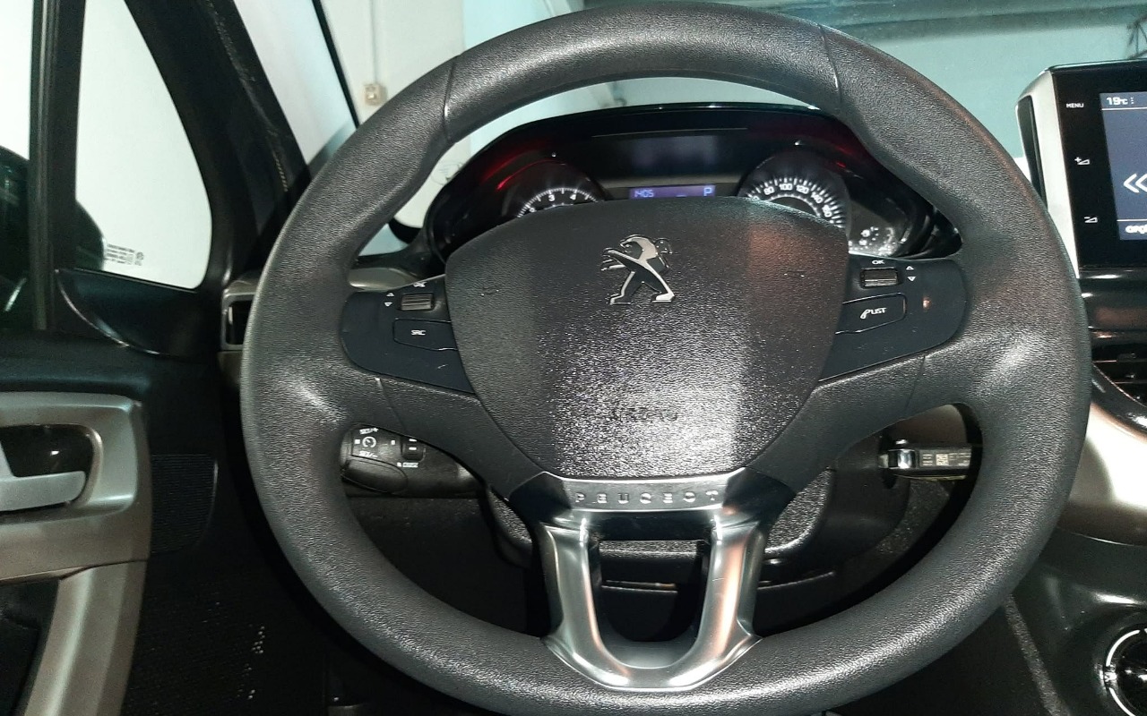 imagem-https://www.socarrao.com.br/sc-vehicle-images-prod/4329085/1791658108116-MjUuanBn.jpg