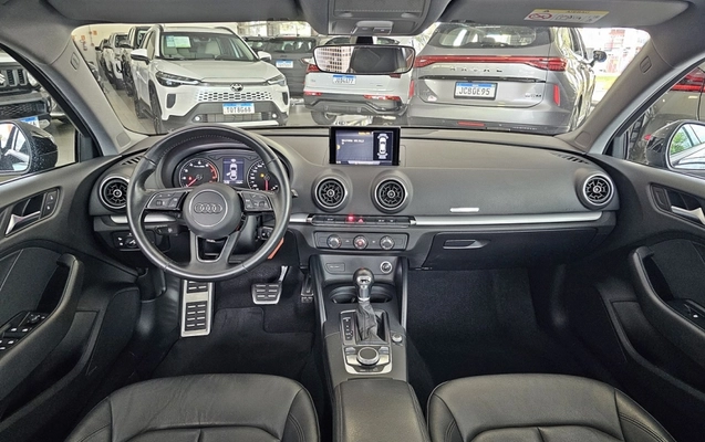 imagem-https://www.socarrao.com.br/sc-vehicle-images-prod/4329096/1792007892214-bvJwEsnRrjK5oyMpPvTgbyVav0slsrOm.jpg