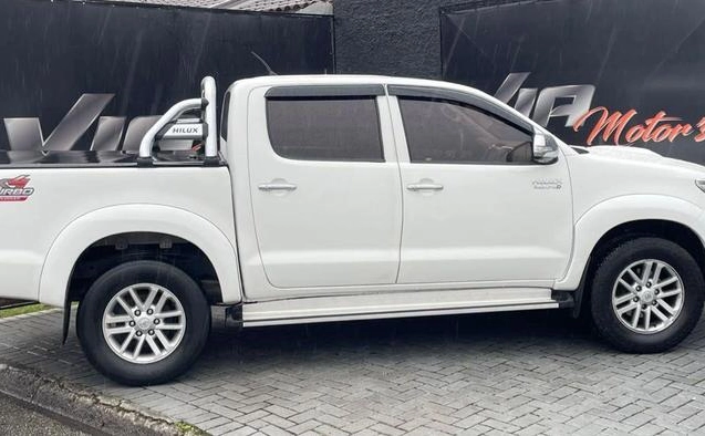 imagem-https://www.socarrao.com.br/sc-vehicle-images-prod/4329099/1791821727790-8563378_16_B_24997dea16.jpeg