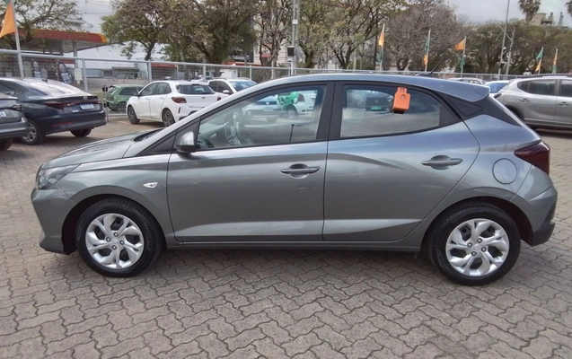 imagem-https://www.socarrao.com.br/sc-vehicle-images-prod/4329117/1791661336357-1_023323.jpg