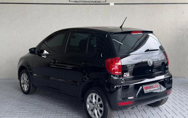 imagem-https://www.socarrao.com.br/sc-vehicle-images-prod/4329135/1791911986531-8563438_13_B_df517541ec.jpeg