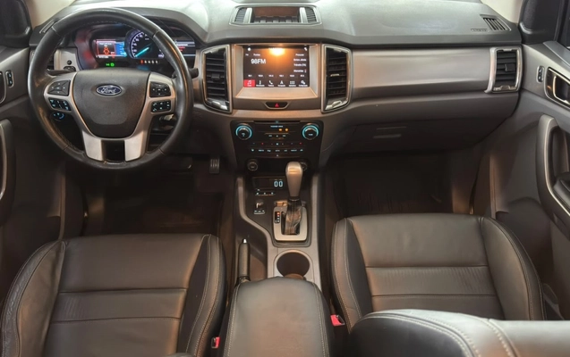imagem-https://www.socarrao.com.br/sc-vehicle-images-prod/4329205/1791667569904-5_041606.jpg