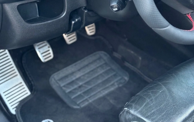 imagem-https://www.socarrao.com.br/sc-vehicle-images-prod/4329206/1791667694434-OTRjMjEzZWYtZTk1YS00OTc3LWJkNGUtMzA0NGZjMGJlYmEyLmpwZWc.jpeg