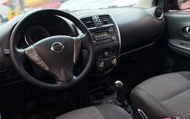 imagem-https://www.socarrao.com.br/sc-vehicle-images-prod/4329209/1791668156159-MjcwNGFkZWUtNDdiYS00YzQxLTk3OTAtMWQxMWQ2OTM1ODU1LmpwZWc.jpeg