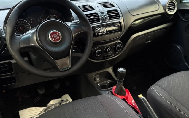 imagem-https://www.socarrao.com.br/sc-vehicle-images-prod/4329215/1791668981971-OGY3MzE1NmQtN2RmOS00MWQ0LTg5OWUtM2QyOWMxMGEzODVkLmpwZWc.jpeg
