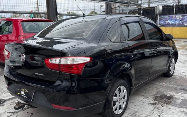 imagem-https://www.socarrao.com.br/sc-vehicle-images-prod/4329215/1791668982917-NjE4Y2Q0NWItNzE1Ni00OGNkLWIzNzgtZjk3YjQyY2VmNzQ3LmpwZWc.jpeg