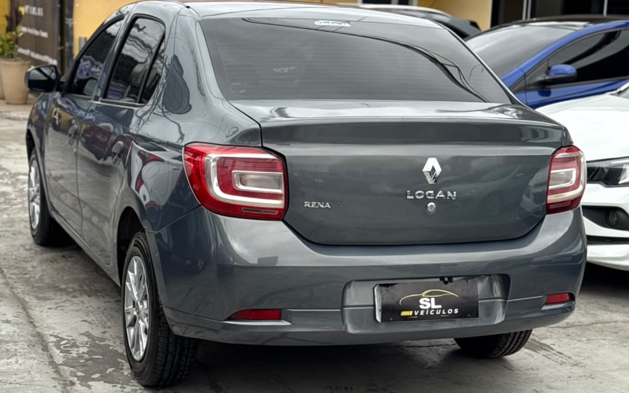 imagem-https://www.socarrao.com.br/sc-vehicle-images-prod/4329216/1791669212178-MTUwZWUyNWYtNWE5YS00ZjQxLTgwODQtOGFiNGM3MjcwMjVlLmpwZWc.jpeg